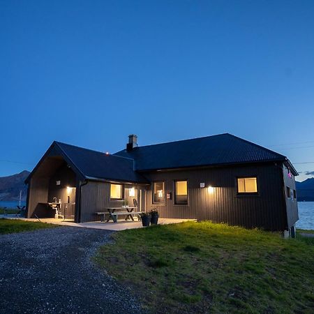 Bedehuset Basecamp Senja Ξενοδοχείο Skaland Εξωτερικό φωτογραφία